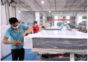 抗疫情 抓发展|“自己努力一点、客户支持一点、政策帮补一点”——“世界工厂”东莞努力稳产纾困见闻